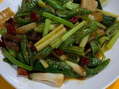 -鲤鱼塘农家山庄