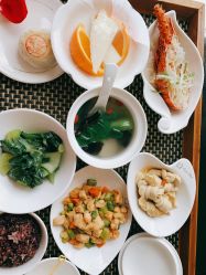-馨月汇·一悦馨香月子中心(前滩店)