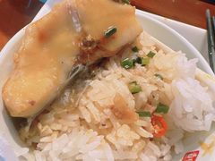 -魏铭鱼头捞饭(晋阳路店)