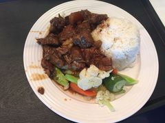 柱侯萝葡文牛腩配白饭-湾景餐厅(海洋公园店)