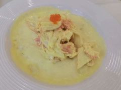 黄芥末蟹柳风味芝士烤土豆-库滋明·俄罗斯特色美食(中央大街店)