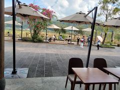 -比顿咖啡(和顺古镇店)