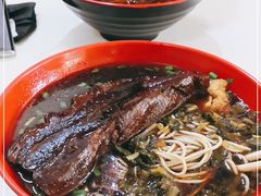 -小龙大肉面馆