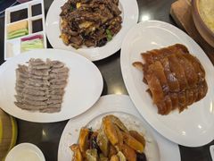 -鸿运楼烤鸭店(天桥店)