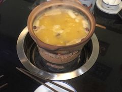 鸡煲花胶汤-港迹·鲜围煮海鲜火锅(湖州时代广场店)