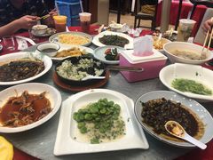 -侬佳蒸菜馆(听潮店)