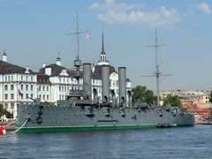 -阿芙乐尔号巡洋舰