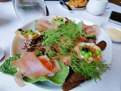 帕尔马火腿+米饼配甜豆-福楼法餐厅FLO