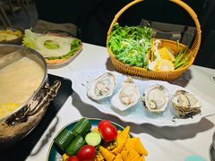 -椰子湾·海南火锅·糟粕醋·椰子鸡(正大广场店)