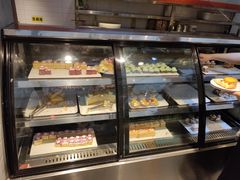 面包甜点陈列柜-火锅岛潮牌自助餐厅(天津天佑城店)