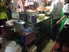 自助取餐区-清真老马家国华牛奶鸡蛋醪糟(正宁路店)