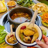 布达拉宫旁的神仙石锅鸡！野菌汤底绝了！