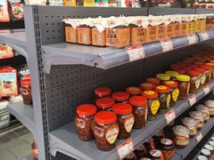 零售区-黑色经典臭豆腐·湖南特产(坡子街店)