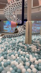 -奈尔宝家庭中心·亲子餐厅(鄞州万达店)