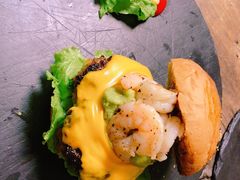 -HIGH FIVE哈福手工汉堡(桂林路店)