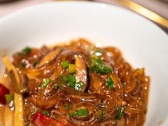 沙蒜烧豆面-新荣记(BFC外滩金融中心店)