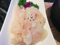无骨雪花鱼-热火朝天鲜切牛肉火锅(南强街巷店)
