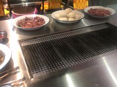 -马路牙子地桌烤肉(工体店)