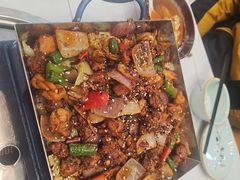 香辣兔-休记光头香辣蟹干锅(绵竹店)