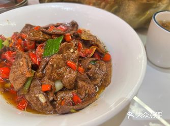 ：正大城 爆炒猪肝： 猪肝炒的很嫩 很香 而且分量很