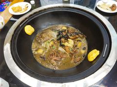 -山妹子铁锅炖