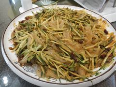 风味拉皮-一壶老酒压锅菜(昌玉胡同店)