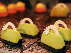 -朗丽兹自助餐厅