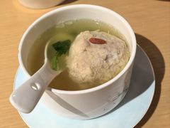 -渝信川菜 · 川味家常菜(财富购物中心店)