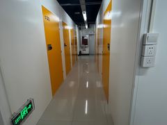 -安东易迷你自助仓储寄存仓库(草桥店)