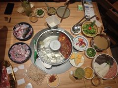 -巴奴毛肚火锅(龙湖锦艺城店)