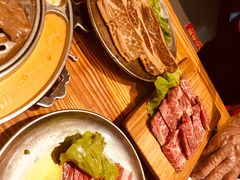 -青瓦炭韩潮烤肉(花园道店)