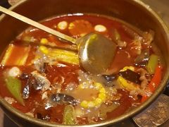 -毛肚向右·川渝毛肚王(经开永旺店)