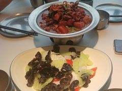 -赶海部落海鲜城(海阳路店)