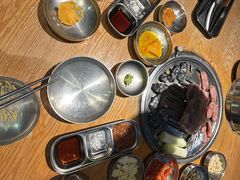 -缸桶屋韩国料理·全程帮烤(泰禾店)