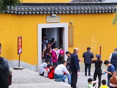 -灵岩山风景区