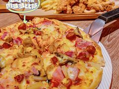 必胜硬核肉多多比萨-必胜客(南锣鼓巷店)