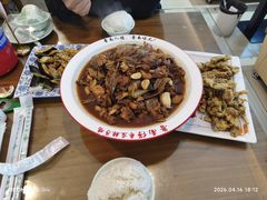 -鲁南仔·滕州炒鸡(经三路店)