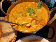 -大头虾越式风味餐厅(光明广场店)