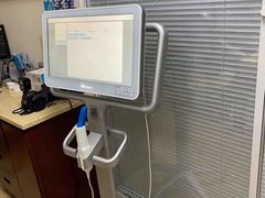 -瑞尔齿科(东方广场诊所)