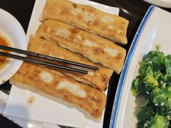 -福荣居褡裢火烧京味家常菜(西四店)