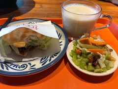 -小放牛炒菜馆(军校店)