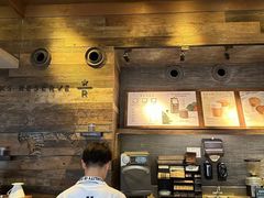 -星巴克(武康路店)