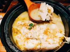 -九锅一堂酸菜鱼(万达广场店)