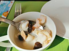 鲨鱼骨鲍鱼片海鲜汤-花园5號餐厅