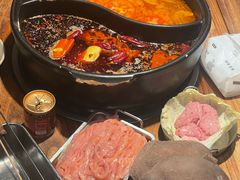 -郑记·古法黑砂锅串串(龙泉店)