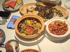 -八府香鸭·啫啫煲(华山路店)