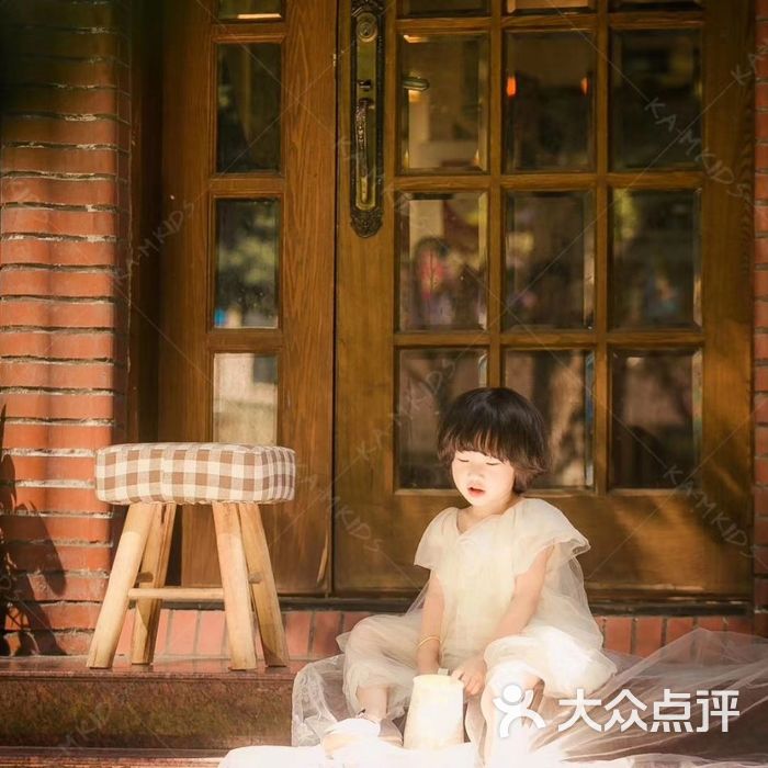 卡萌儿童摄影美学馆