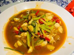 -卢大鲜鱼头捞饭(美利广场店)
