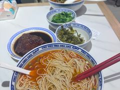 -鲁达面馆本帮风味(共康东路店)