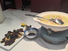 -禄鼎记·排队俩小时都要吃的酸菜鱼(石牌桥店)
